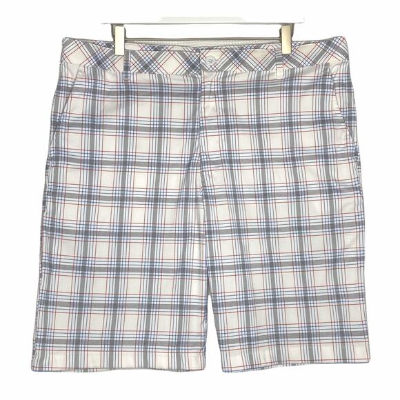 Izod Golf Shorts Blue Plaid Flat Front Size 38 Activewear Athletic Pickleball - Picture 1 of 13